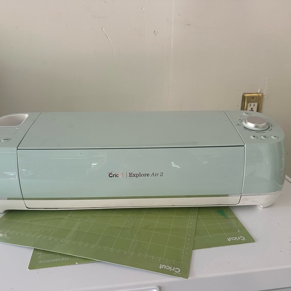 Cricut® Mint Explore Air™ 2 - Picture 4 of 5